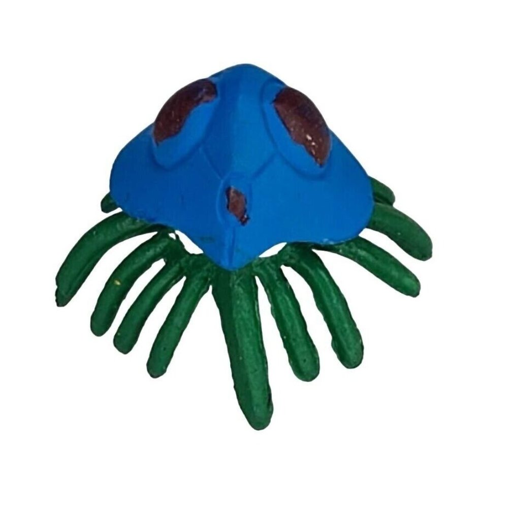 Pokemon 2007 Mini Vinyl RL Gumball Toy Miniature Size Tentacruel Action Figure